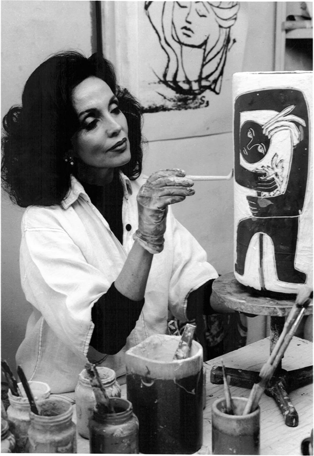 Hiker Round Stoneware Mug