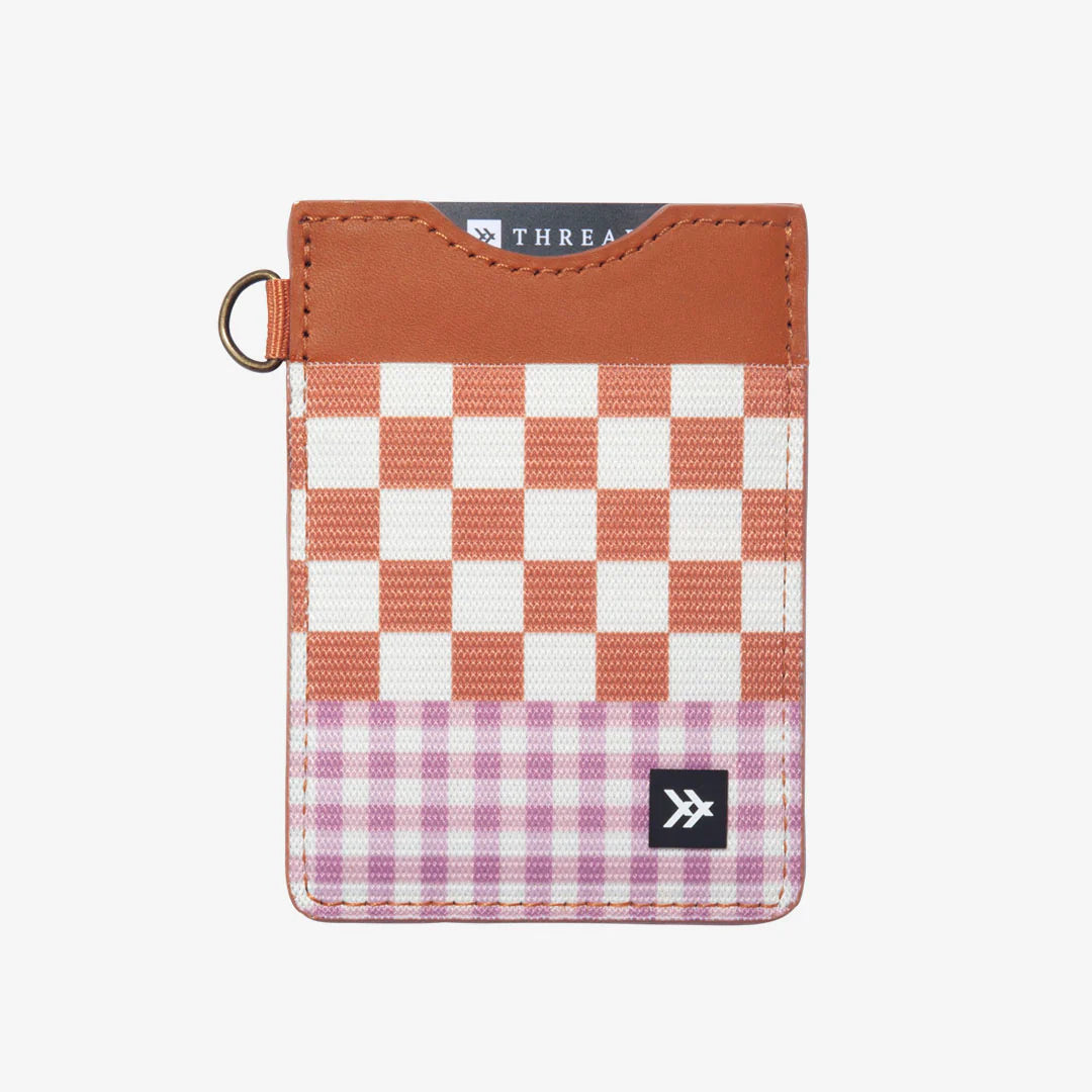 Thread Patterned Vertical Leather Elastic Wallet