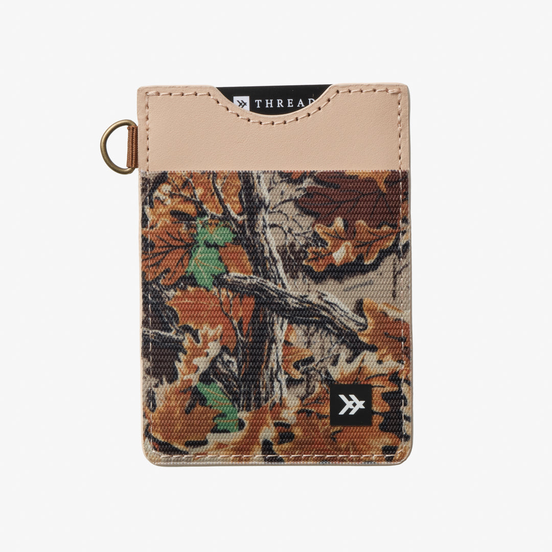 Thread Patterned Vertical Leather Elastic Wallet