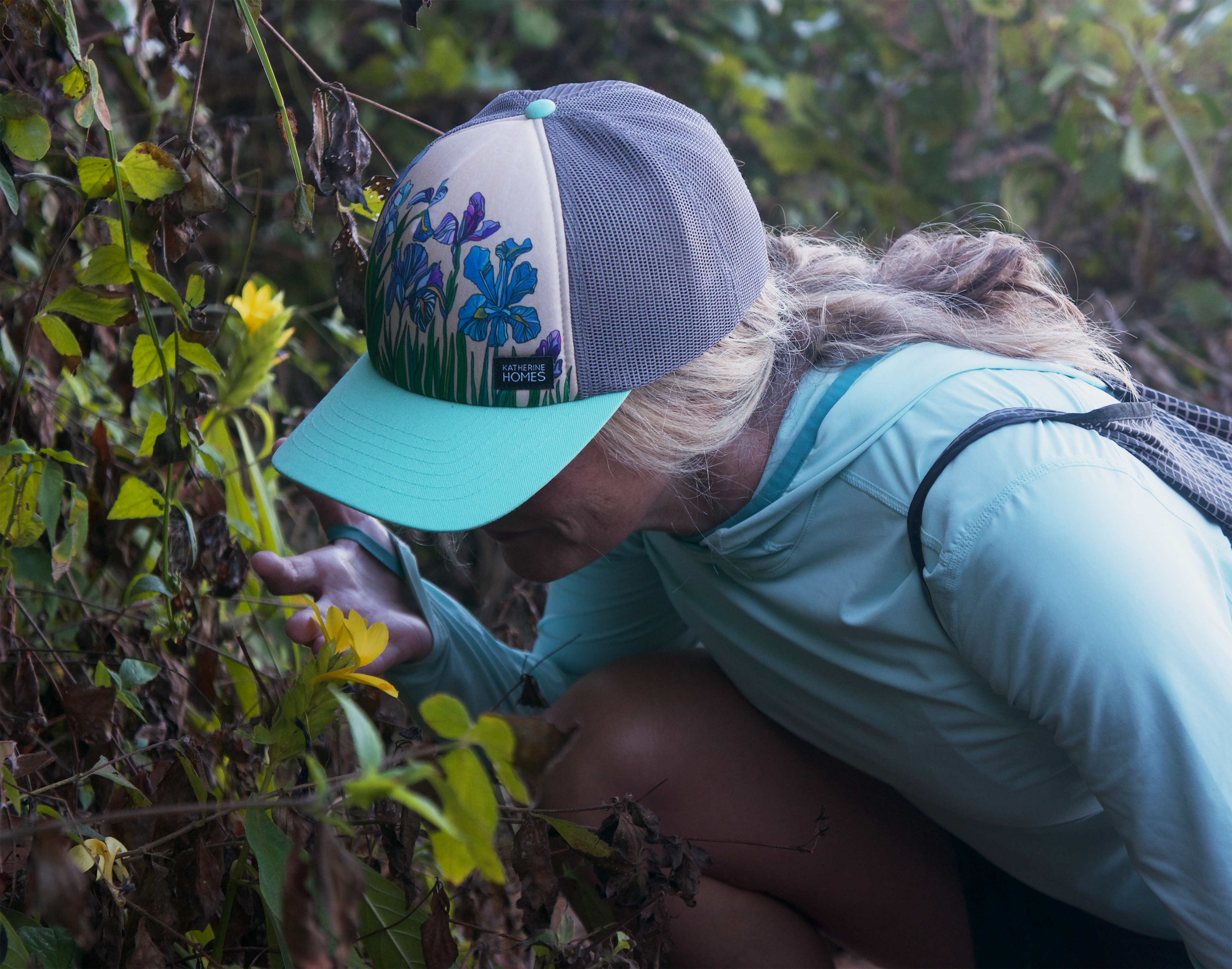 Iris Flowers | Trucker Hat | Aqua | 100% Grey Recycled Mesh