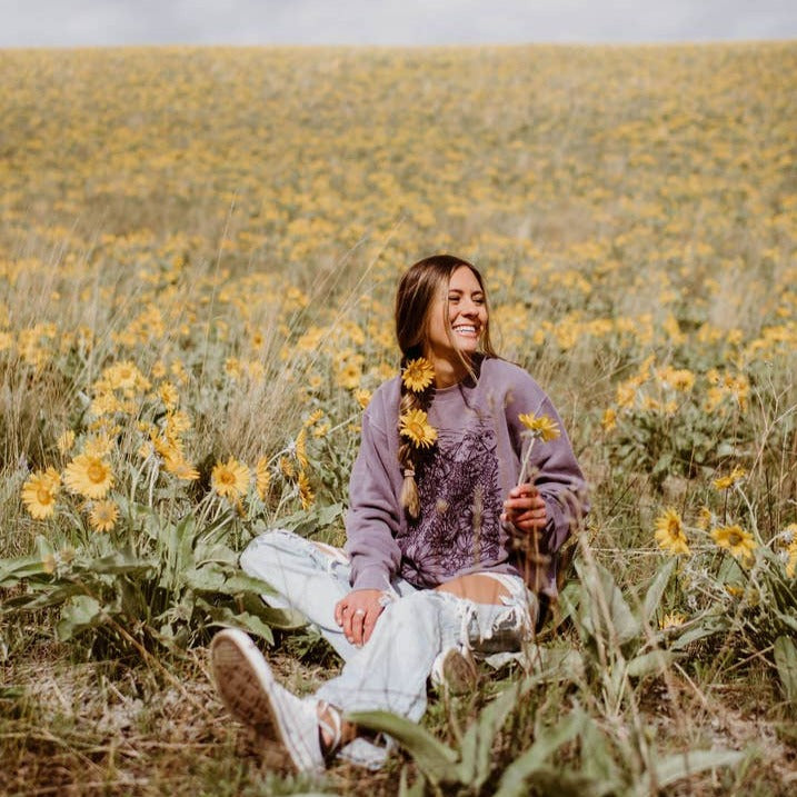 Flower Meadow Crewneck Pullover
