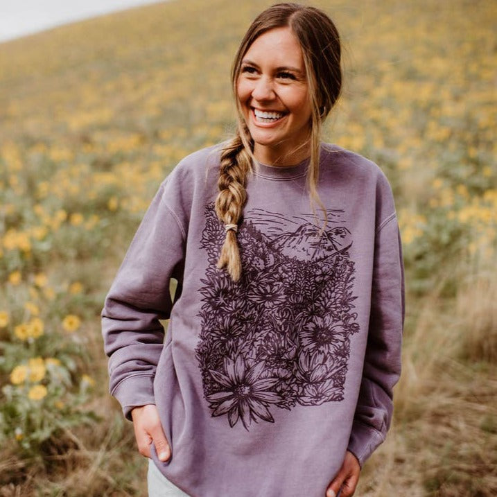 Flower Meadow Crewneck Pullover
