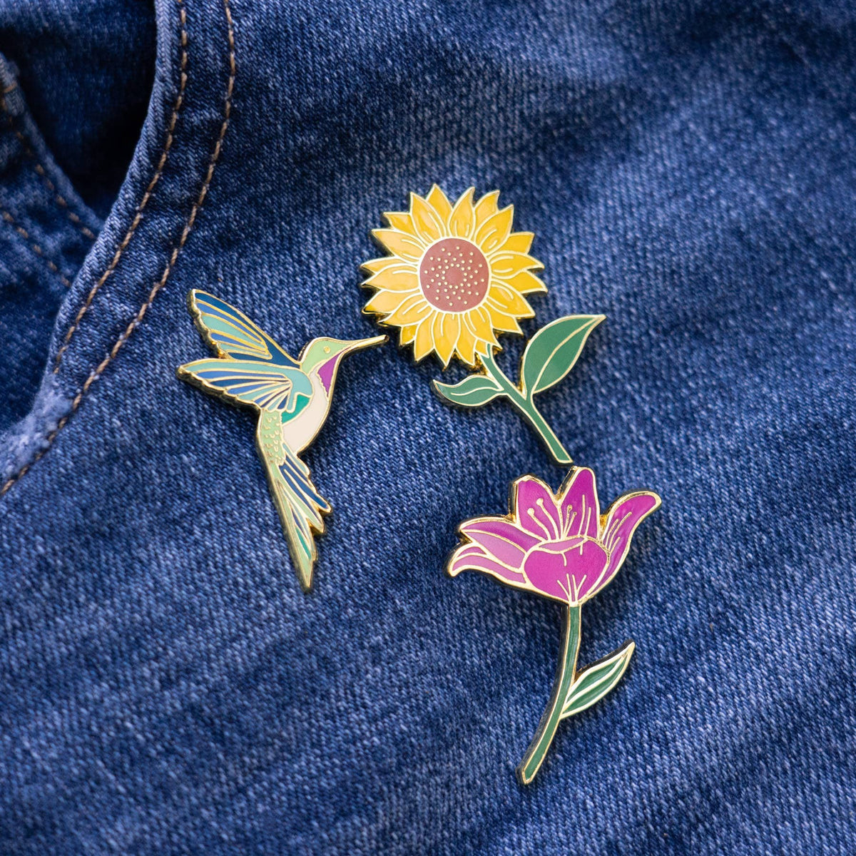 Hummingbird & Pink Lily Flower Pin Set