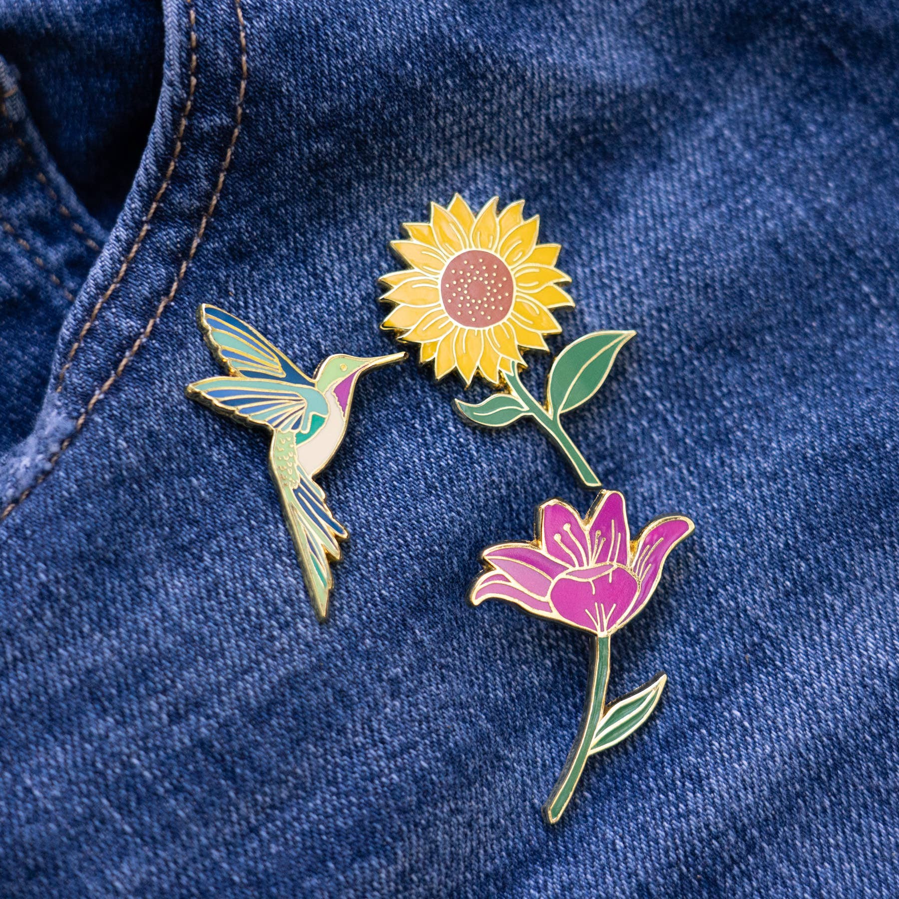 Hummingbird & Pink Lily Flower Pin Set
