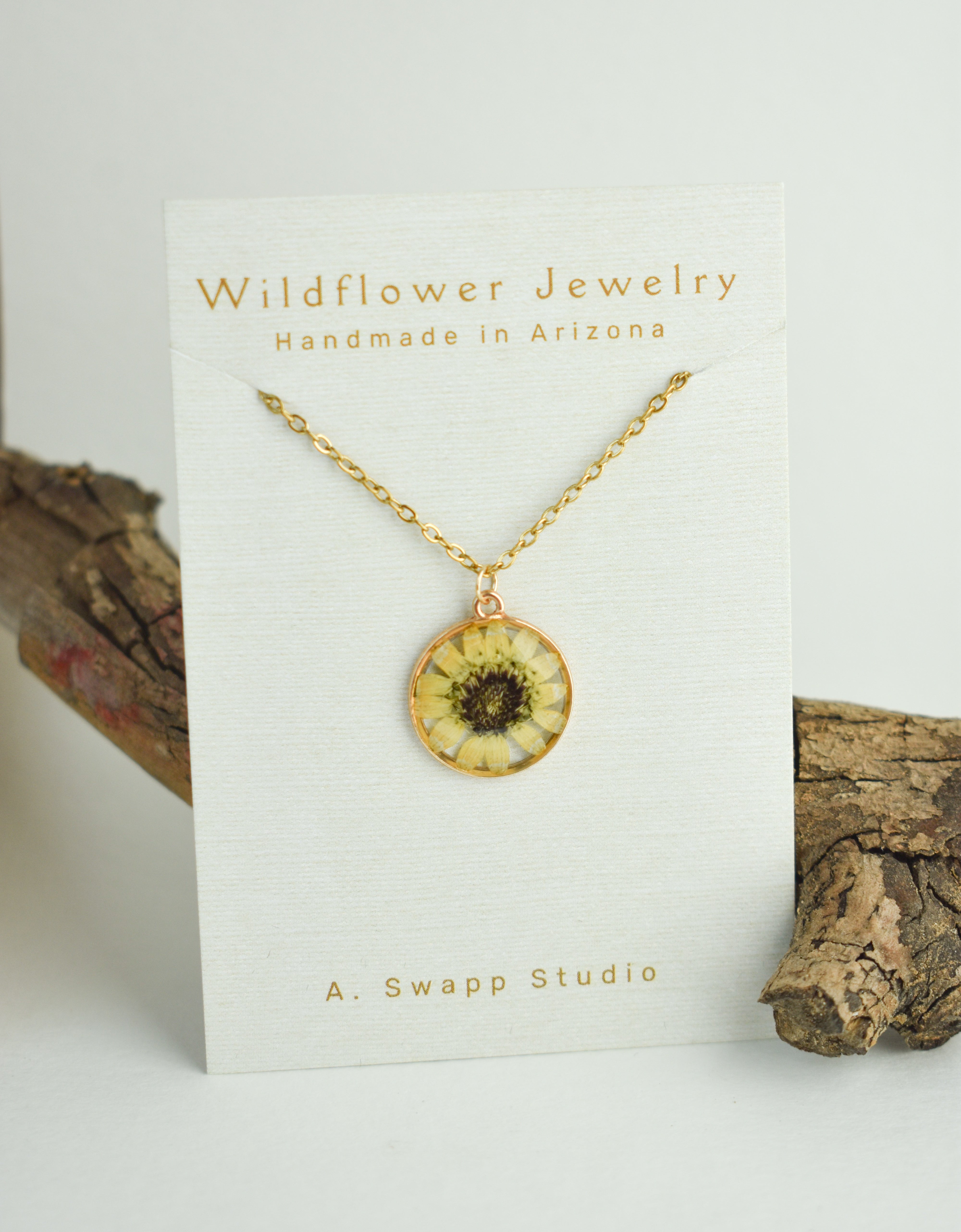 Real Pressed Flower Handmade Necklaces, Medium Circle Pendant