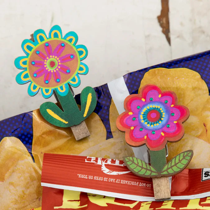Magnetic Folk Flower Happy Clips