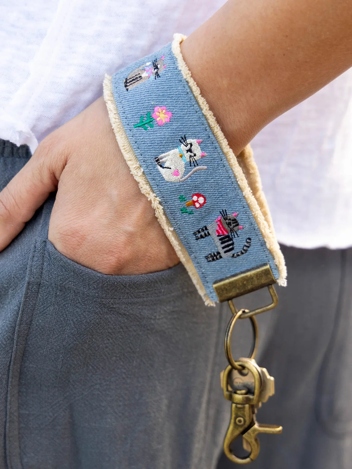 Embroidered Cat Wrist Keychain