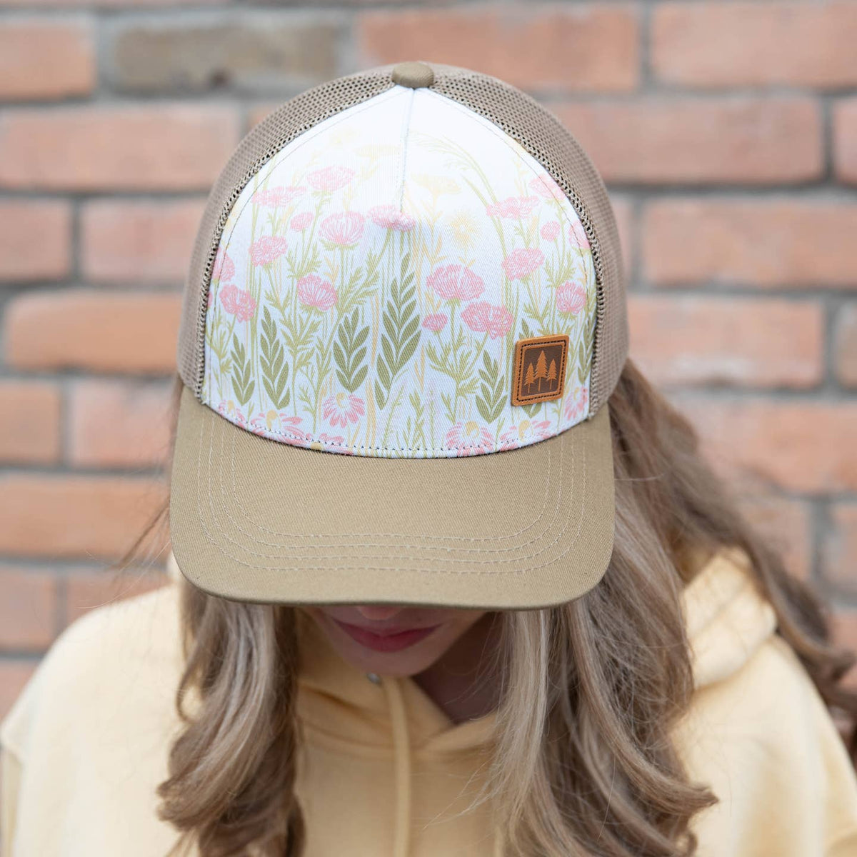 Wild Field Unisex Trucker - Sage