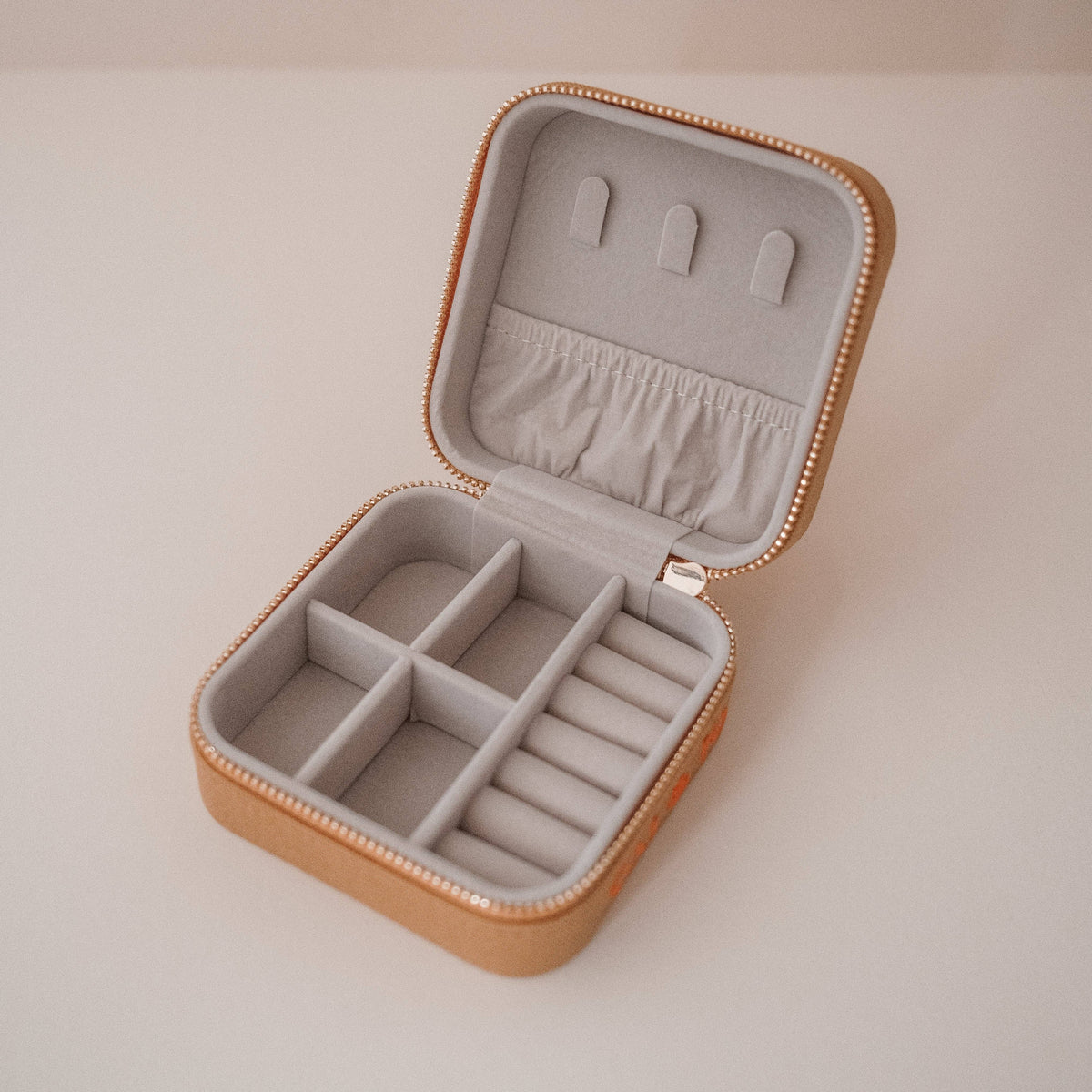 Travel Jewelry Case in Ochre Linen