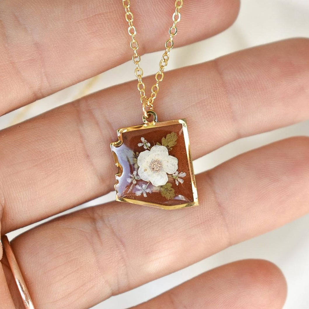 Sedona Sands AZ Wildflower Necklace