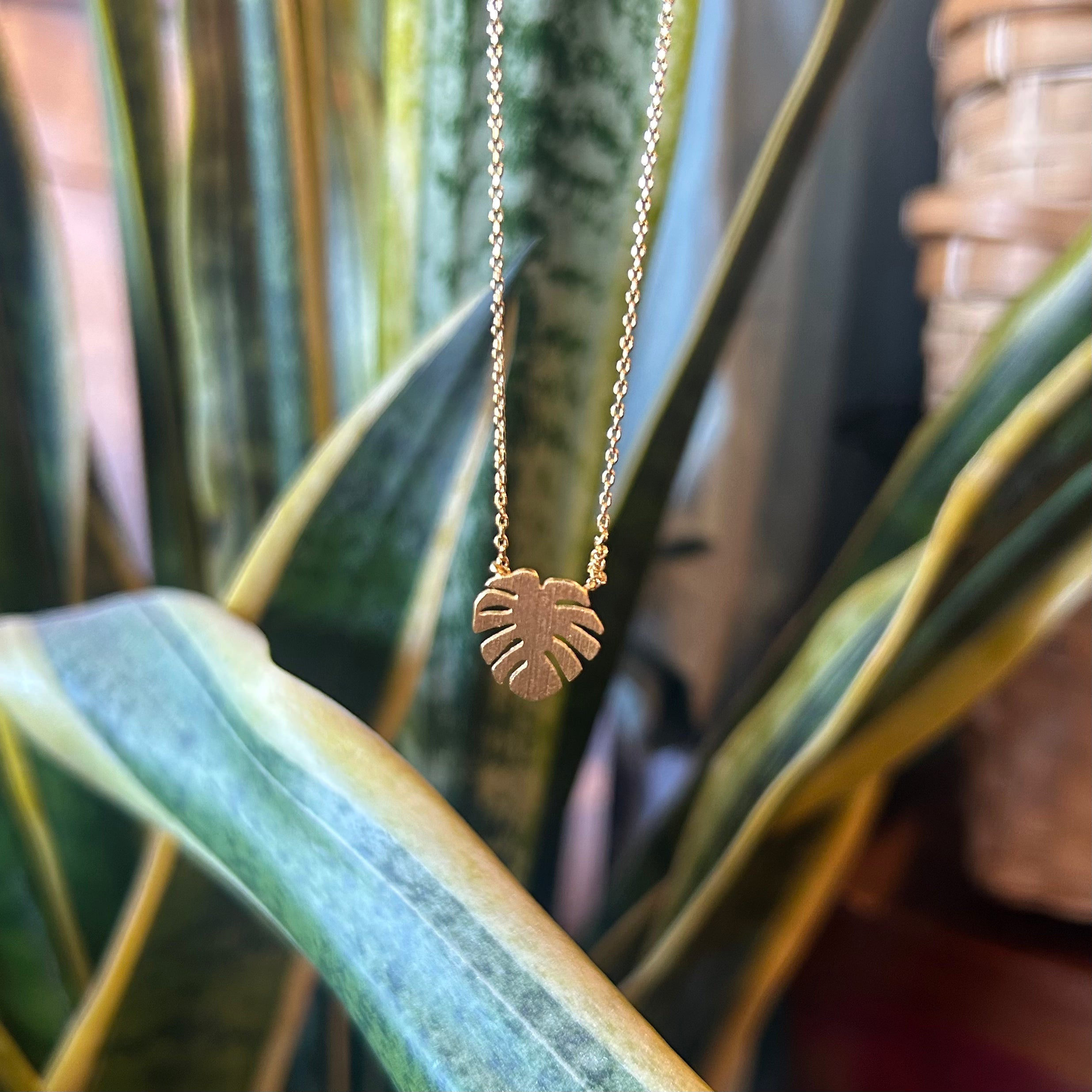 Dainty Monstera Leaf Necklace
